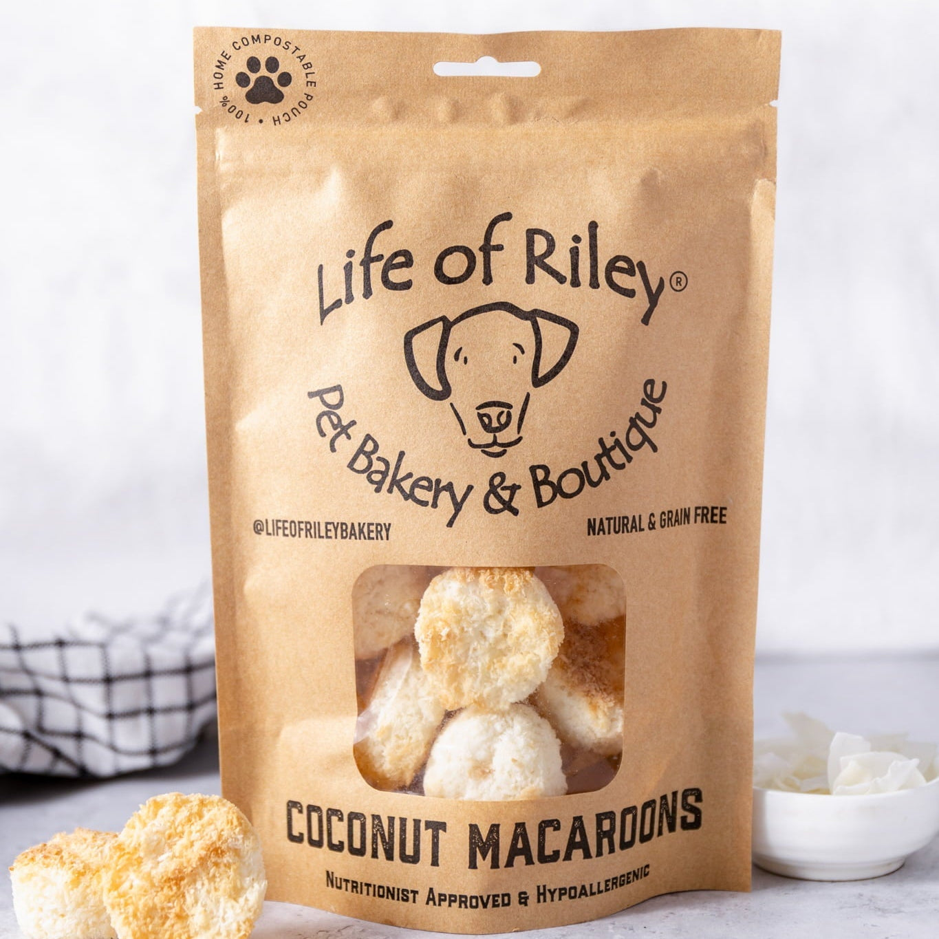 Coconut Macaroons 100g – The Original Macaroon for Dogs!