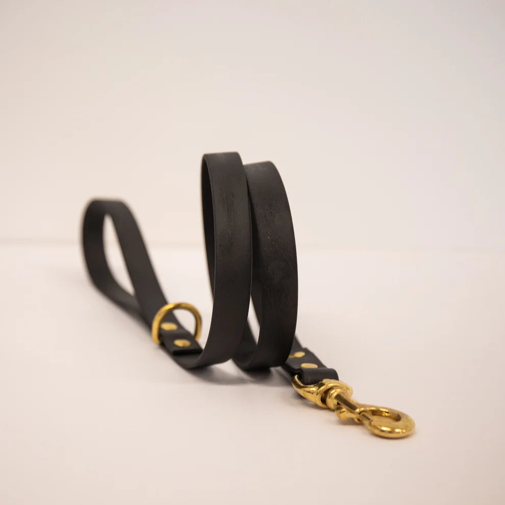 Black Biothane® All Weather Lead