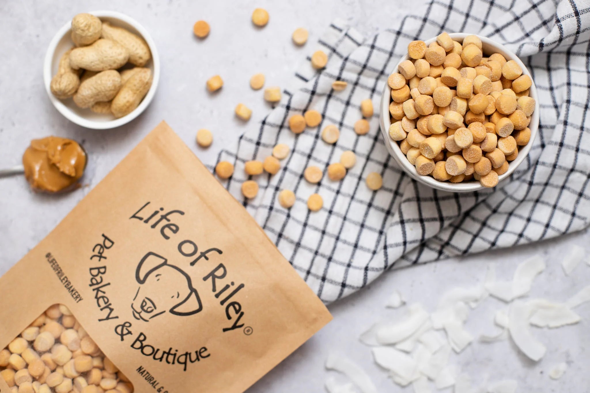 CHEESY TRAINING TREATS 100g